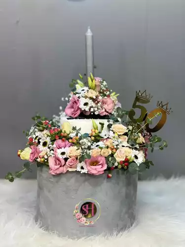 باکس-گل-(طرح-کیک-دوطبقه)-257