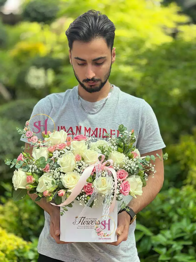 باکس گل بهاری شادی باکس گل بهاری شادی