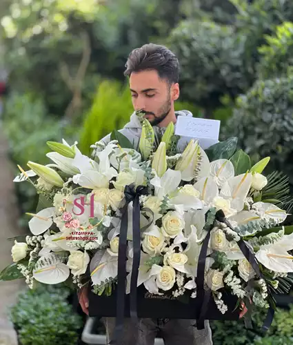 باکس-گل-لاکچری-تسلیت-458