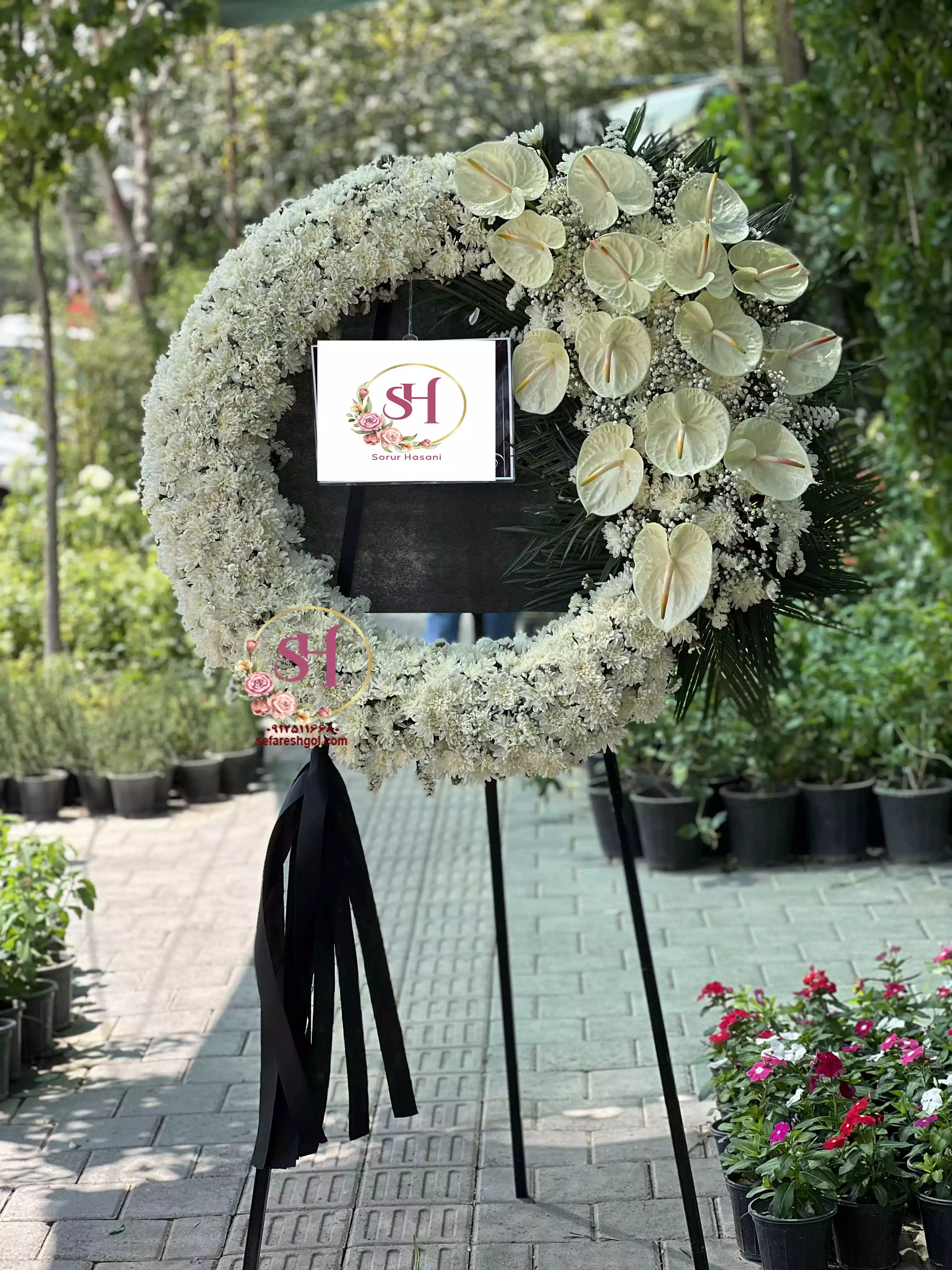 تاج گل درباری تاج گل درباری