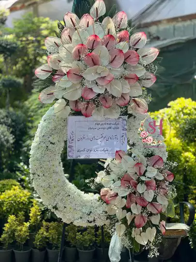 تاج گل درباری تاج گل درباری