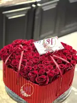 باکس گل تبریک (80شاخه) 