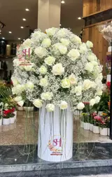 باکس گل فانتزی رستا(100شاخه)