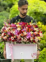 باکس گل لاکچری یکتا باکس گل خاص، باکس گل آنلاین، باکس گل باکلاس، باکس گل تبریک، باکس گل جوان، باکس گل اسپرت باکس گل لاکچری یکتا