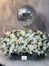 باکس گل و بادکنک لئو