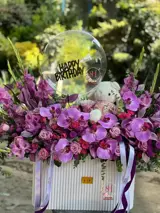 باکس گل و بادکنک تولد 1