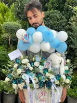 باکس گل و بادکنک و عروسک 