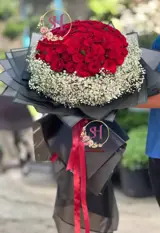 دسته گل تبریک(80 شاخه)