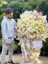 دسته گل تبریک هوری